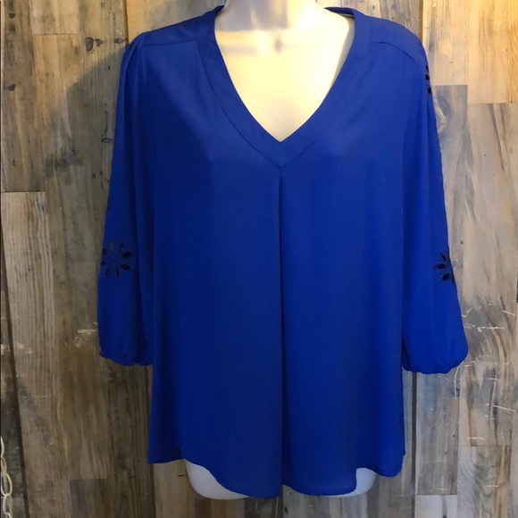 🦋 Brixton Ivy Embroidered Blouse - Picture 2 of 3